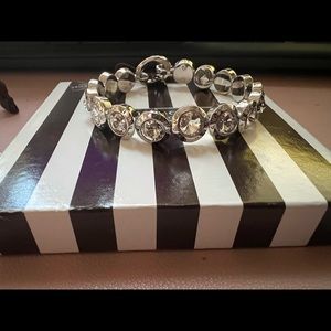 BRAND NEW: Henri Bendel bracelet